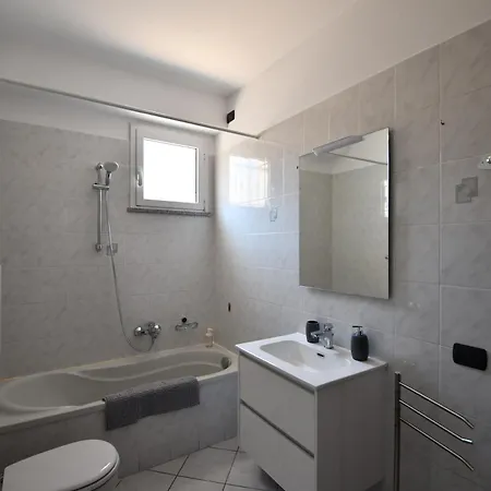 Camineve 1 Appartement *