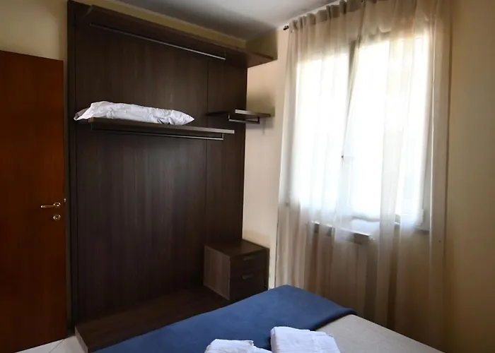 Apartman Camineve 1 *